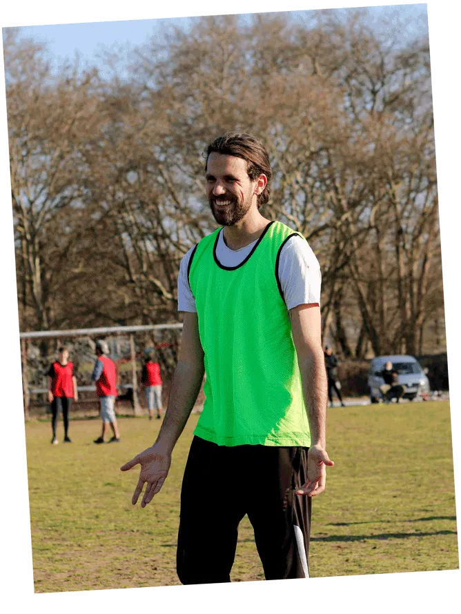 Héctor on a football pitch